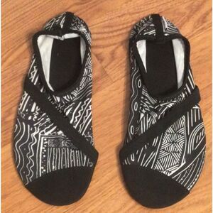 Fit Kicks Men's Water Shoes Size XL Black and White Summer